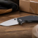 EDC folding knife product image for best knife for warehouse work